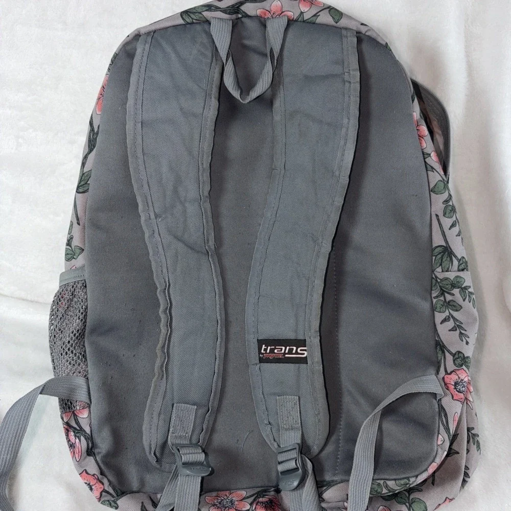 JanSport Supermax laptop backpack Gray Pink Floral Vintage-style everyday use